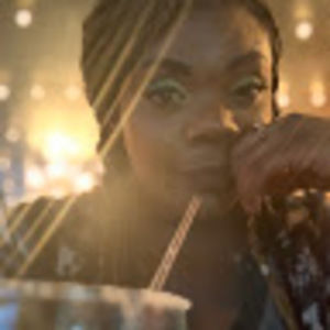 Meet your Posher, Whitney